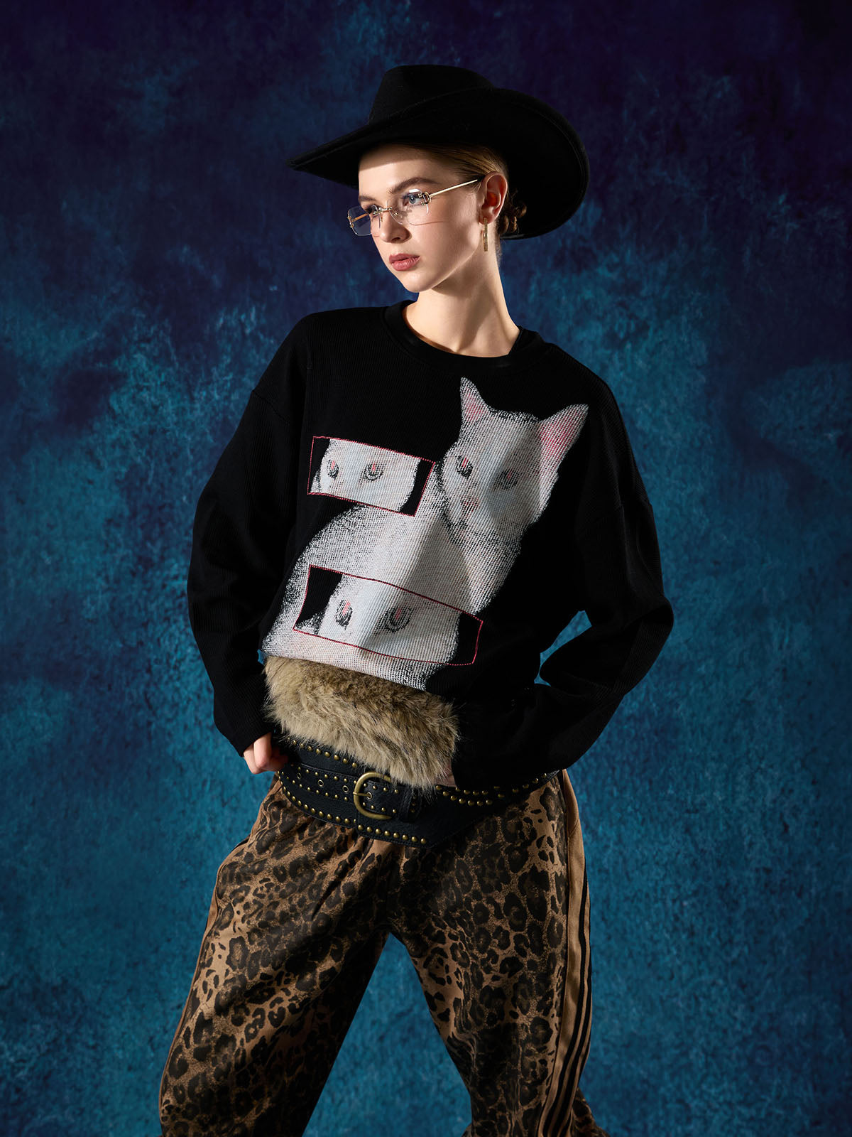 Long-Sleeve with Cat Print