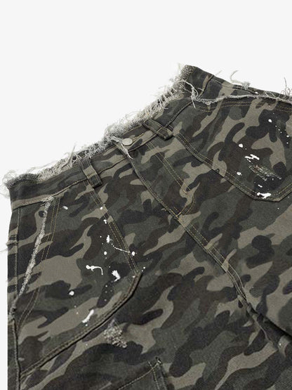 Distressed Camo Multi-Pocket Straight-Leg Denim Shorts