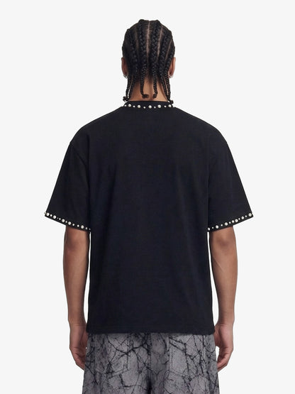 Chic Oversized T-Shirt with Pearl Accents
