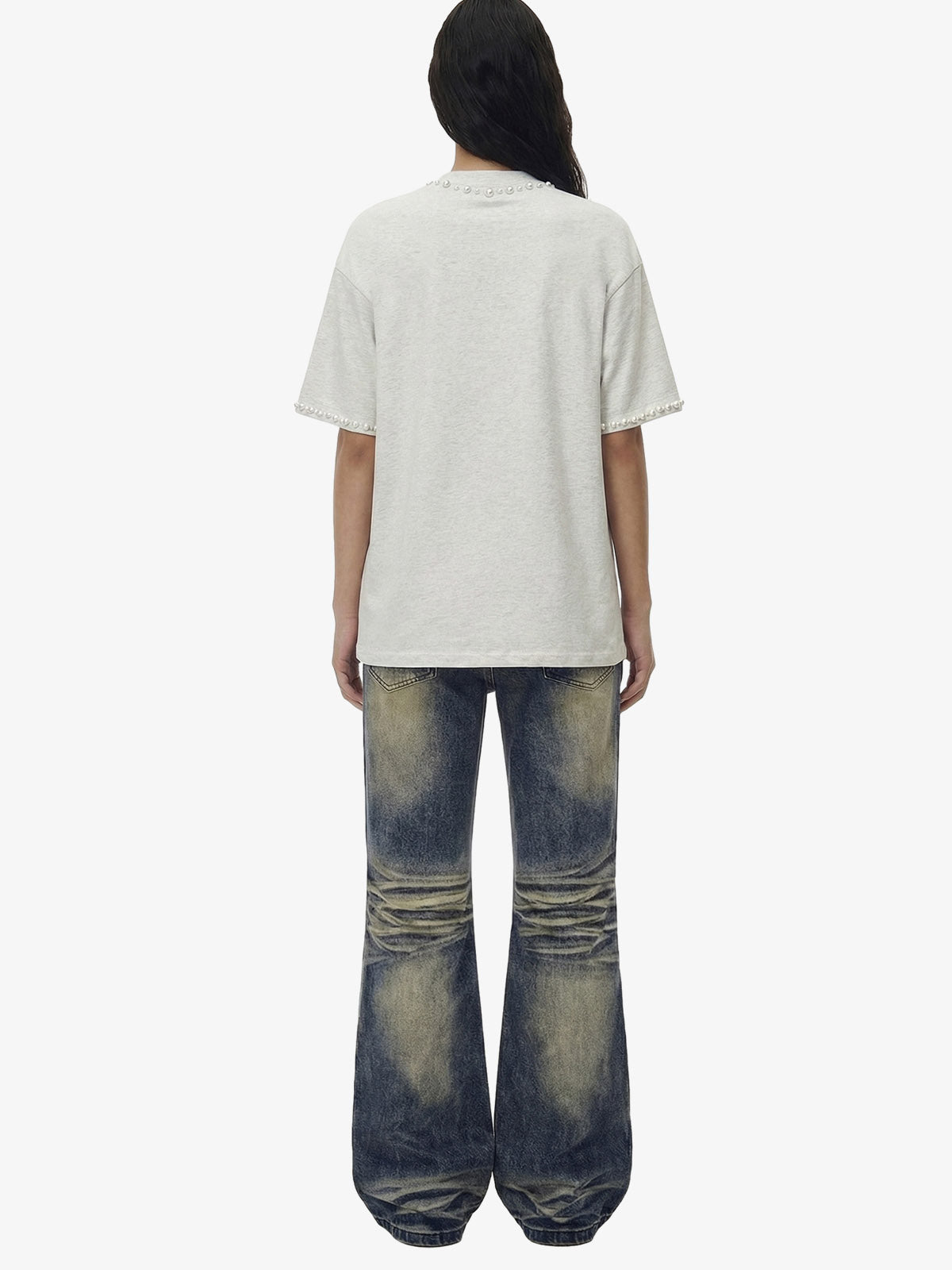 Chic Oversized T-Shirt with Pearl Accents