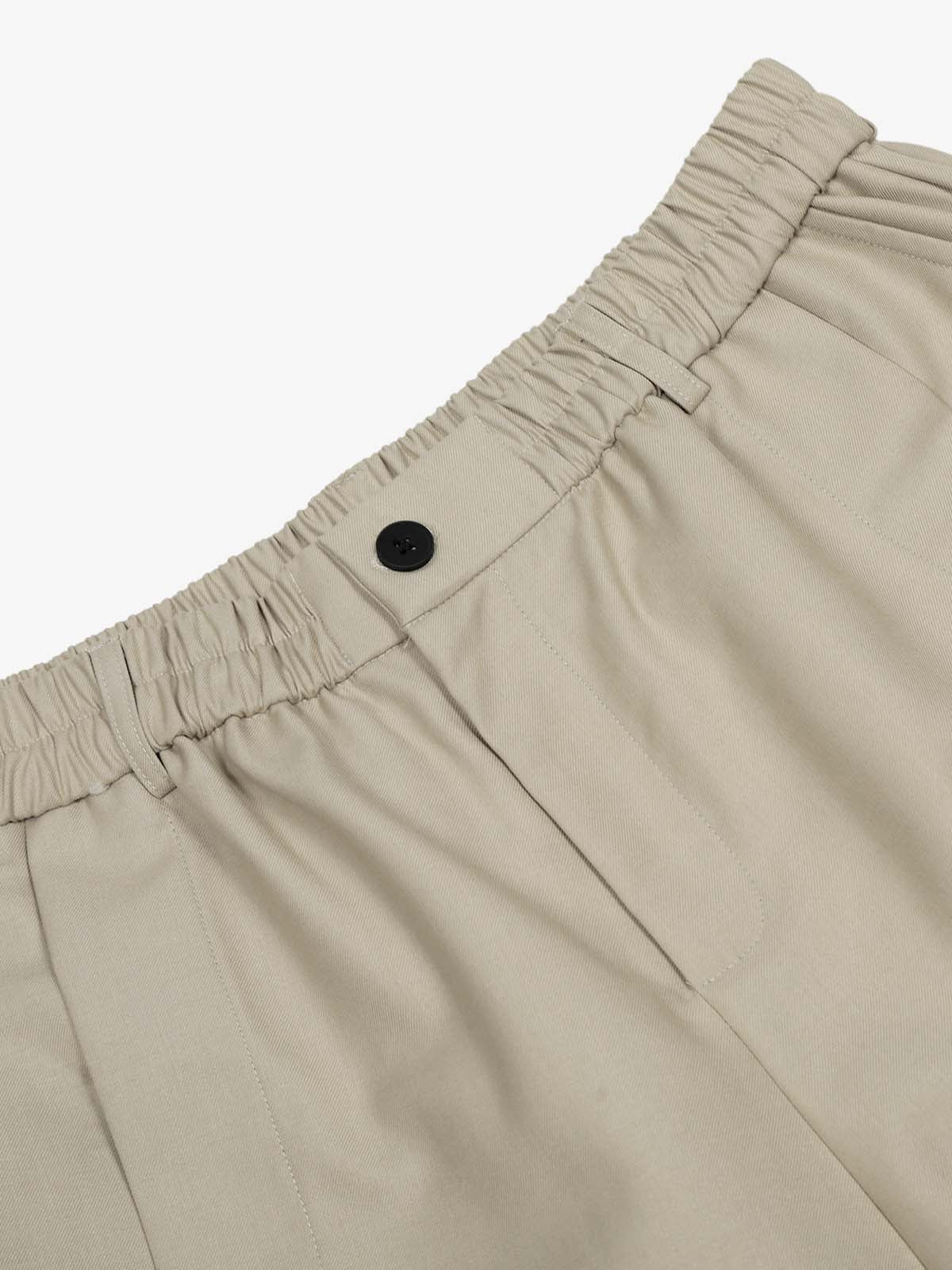 Casual Jorts with Deconstructed Drop-Effect Design