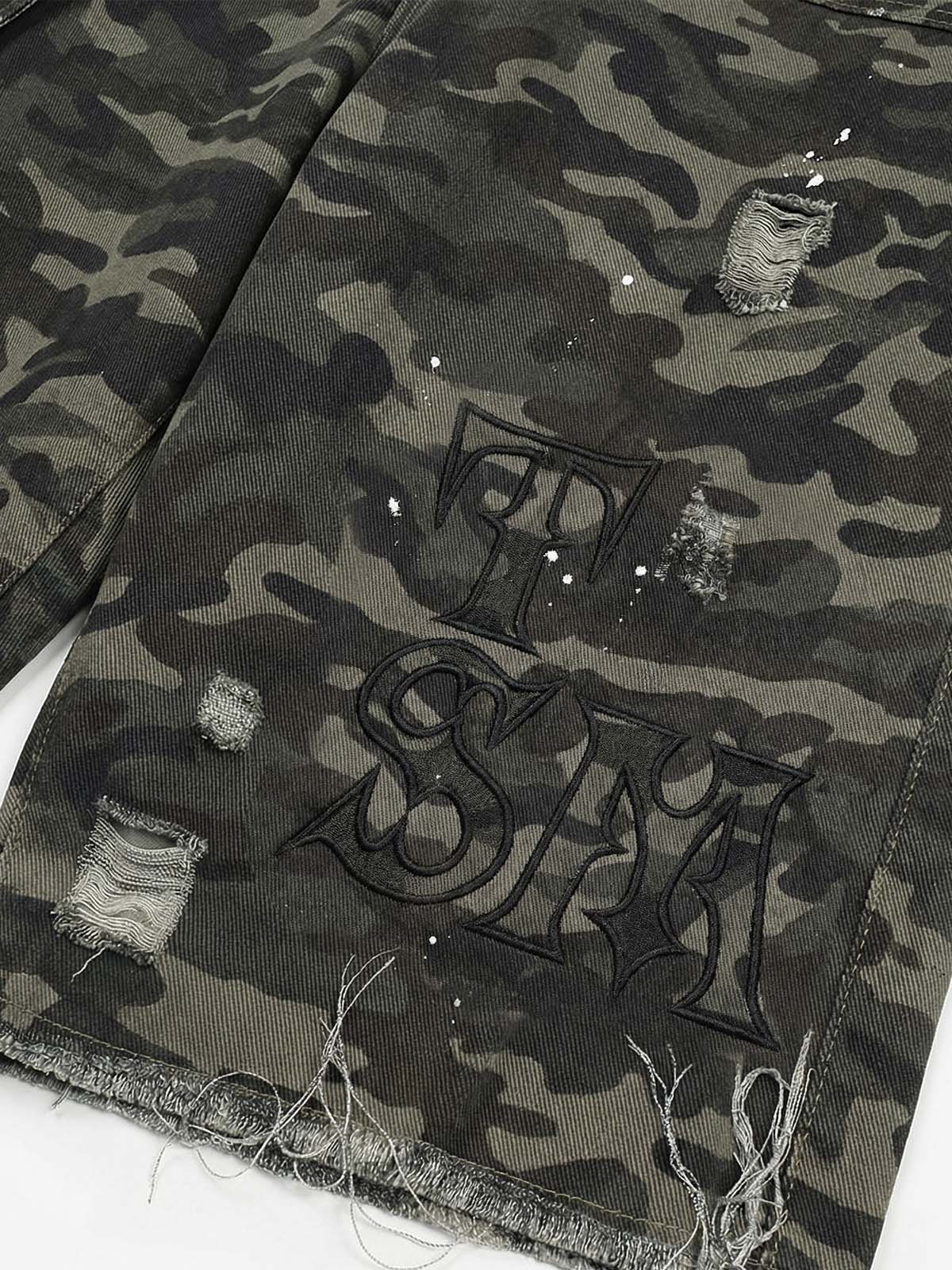 Distressed Camo Multi-Pocket Straight-Leg Denim Shorts